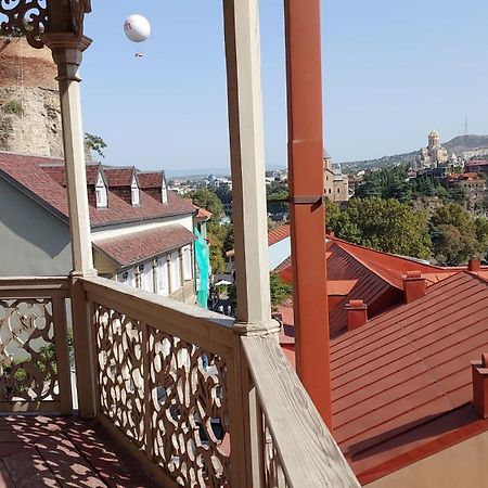 Anano Apartment On Botanikuri Tbiliszi Kültér fotó