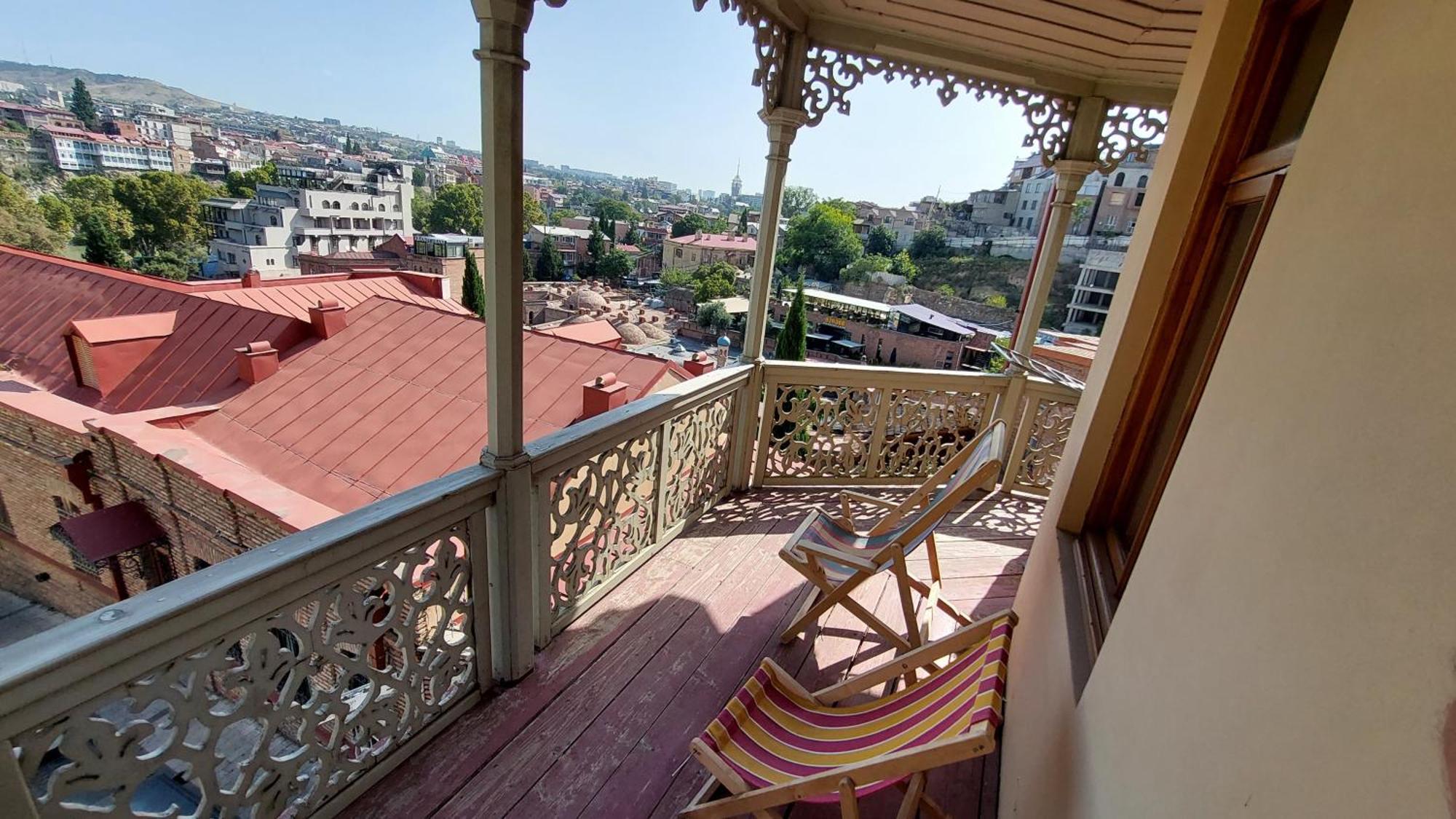 Anano Apartment On Botanikuri Tbiliszi Kültér fotó